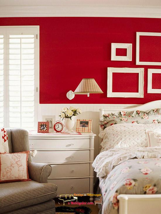 kırmızı yatak odası dekorasyonu